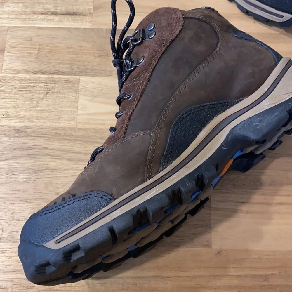 TIMBERLAND Pawtuckaway hikers